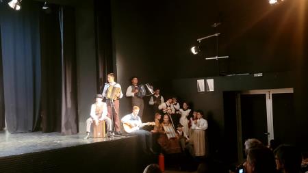 Otroška skupina Verine zvezdice je zastopala Slovenijo na mednarodnem festivalu v Koprivnici na Hrvaškem (1)